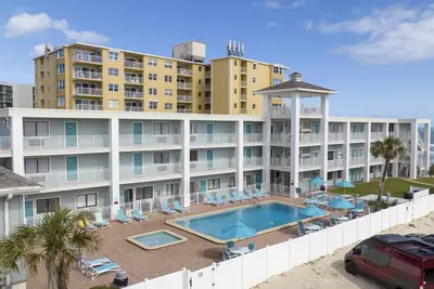 Image de Coastal Waters 106 - A 1/1 pool side retreat