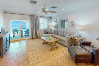 Image de Gulf-front penthouse on Belleair Beach