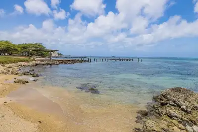Image de Secluded Beachfront Gem ~ Pool ~ Patio ~ View ~Bbq