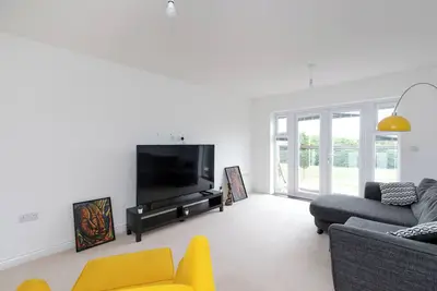 Image de Stunning 5-Bed House in Ashford