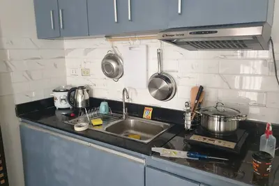 Image de Strong internet, hot shower, cozy place. Your home away from home