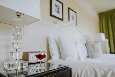 Image de Hassle-Free Stay! 4 Relaxing Units, Onsite Pop-Up Cinema, Pets are Allowed!