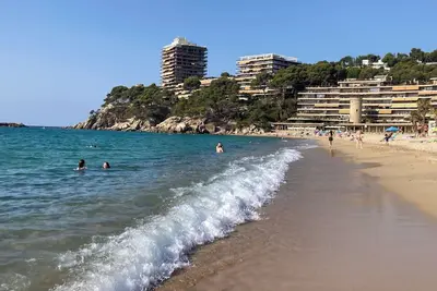 Image de Beach Loft with fantastic view over the Mediterranean and Palamos.