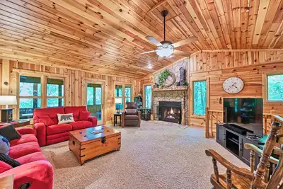 Image de Free Tickets! Mtn Cabin Near Dollywood w/Hot Tub♨️