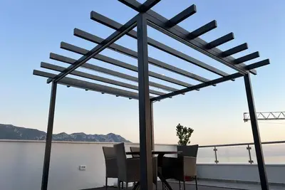 Image de Spacious Luxury 4 Bedroom Penthouse with pool, jakuzi, sauna, gym and much more