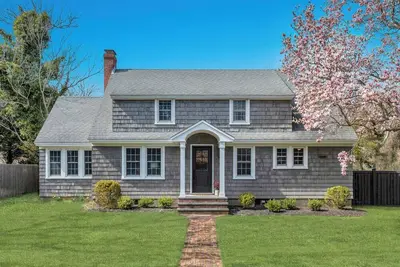 Image de Southampton Retreat close to towns of Southampton, Sag Harbor, amazing. . .