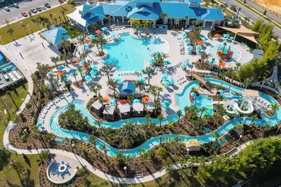 Image de 7 Beds Windsor Island Disney Fireworks View