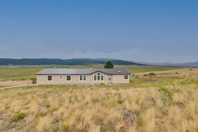 Image de Angel Fire Home: Sangre de Cristo Mountains View!