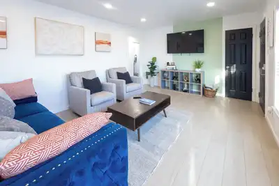 Image de Enjoy a stylish experience at this centrally-located place.