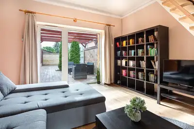 Image de Quiet home in South Buda Hills