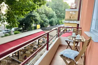 Image de Appartement de vacances première rangée à la mer avec balcon