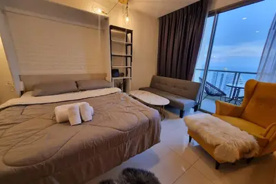 Image de Riviera Jomtien Large Penthouse Studio Uninterrupted Seaview 5 Star Facilities