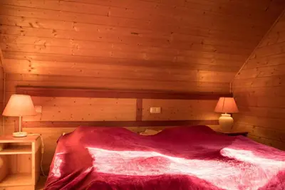 Image de Joli appartement dans une maison de vacances avec Wifi, Tv, terrasse, animaux admis, parking