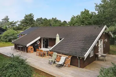 Image de Maison de vacances pour 12 a Læsø-By Traum