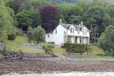 Image de Stunning Waterside Retreat at Edge of Lochgoil, Private Decking,