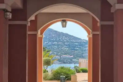 Image de Cap Esterel  dans Village Club, P2 vue sur golf et mer