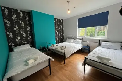 Image de 2 Bedroom Apartment, 5 Minutes From City Centre