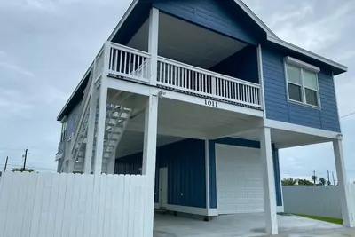Image de Brand New, Cozy Family Retreat in Historic Rockport, Tx