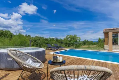 Image de Lady Di by Interhome
