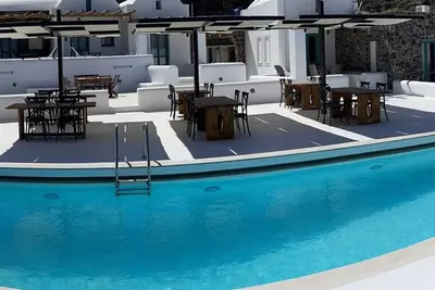Bh608 - R - Villa Santorini