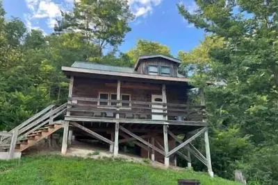 Image de Rustic River Cabin 9