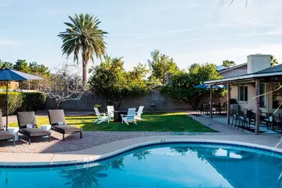 Image de Perfect 4 Bdrm home with Pool and Game Room!