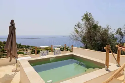 Image de Casa esclusiva sul mare con piscinetta