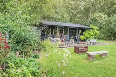 Image de Peaceful Woodland Lodge