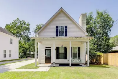 Image de Tupelo Two Story - Near Savannah