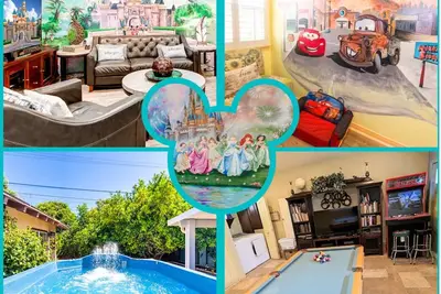 Disneyland Walking Distance Home or 2 min Drive.