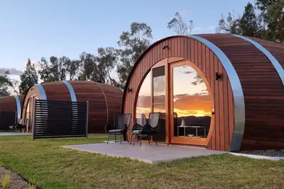 Image de Barrel View Luxury Cabins - Australia's First Wine Barrel Accommodation