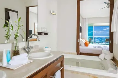 Image de Vidanta Resort The Grand Mayan Two-Bedroom Suite In Nuevo Vallarta