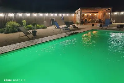 Image de Beautiful country home with private pool and spacious garden.