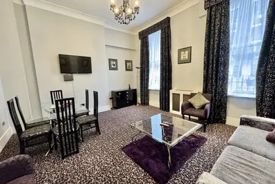 Image de 2 Bed/2 Bath Large Flat, Ground Floor, Sky Tv, Ac