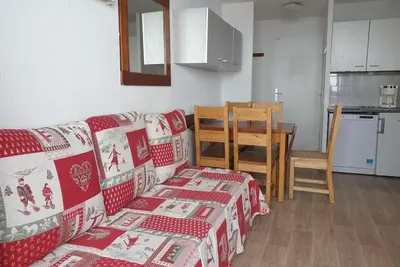 Image de 50m du centre station, 6ème étage, balcon, télévision, casier à ski, 25m², Val Thorens