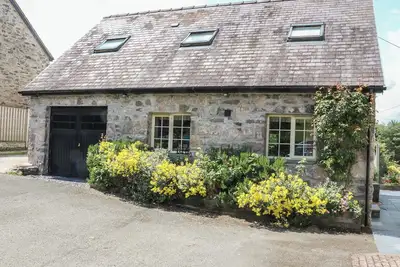 Image de Bodlywydd Fawr - Annexe, family friendly, with a garden in Ruthin