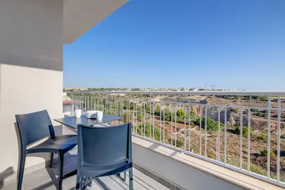 Image de Idyllic Apartment with Valley Views