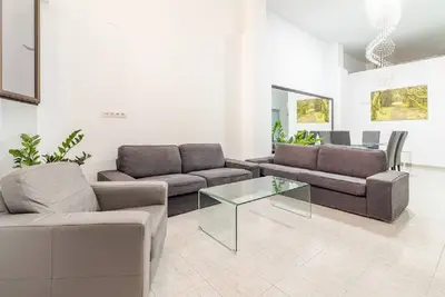 Image de Alterhome amplio apartamento Playa de las Canteras