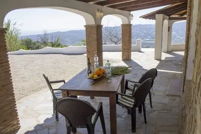 Image de A beautiful 2 bedroom farmhouse located in Malaga!