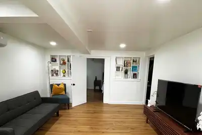 Image de Serene 2 bdr 3 bed Home! 15 Mins! from Nyc