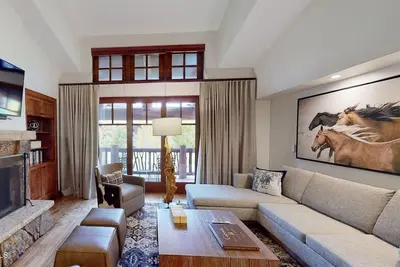 Image de Luxury 3br Beaver Creek Bachelor Gulch Penthouse Next to Ritz -Week of 6/14/25