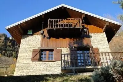 Image de Charmante maison individuelle bénéficiant d'une situation géographique privilégiée pour profiter d'u