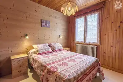 Image de Les Gentianes - Montrond