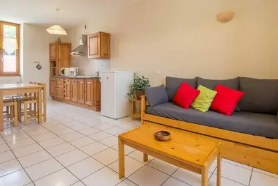 Image de Gite situé à 19km de Aillon le Jeune (station familiale de 39km de pistes avec le Margériaz) et à 21