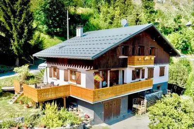 Image de Les Charmilles - Jarrier