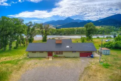 Image de Yellowstone River Retreat - World Class Fly Fishing Right In The Backyard!