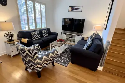 Image de 3 Bed 3 Bath Resort Town Home - Enjoy Pool & Amenities