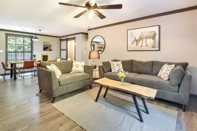 Image de Secluded Mountain Retreat: 30 Mi to Asheville!