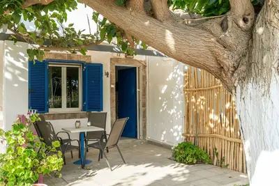 Image de Maison de vacances '12 Perasma Kypri Beach Apt' avec terrasse privée, Wi-Fi et climatisation