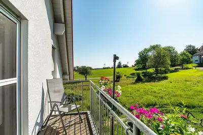 Image de Appartement \"Schwalbenhof Dreßler und Duss für 2 Personen\" avec balcon et Wi-Fi